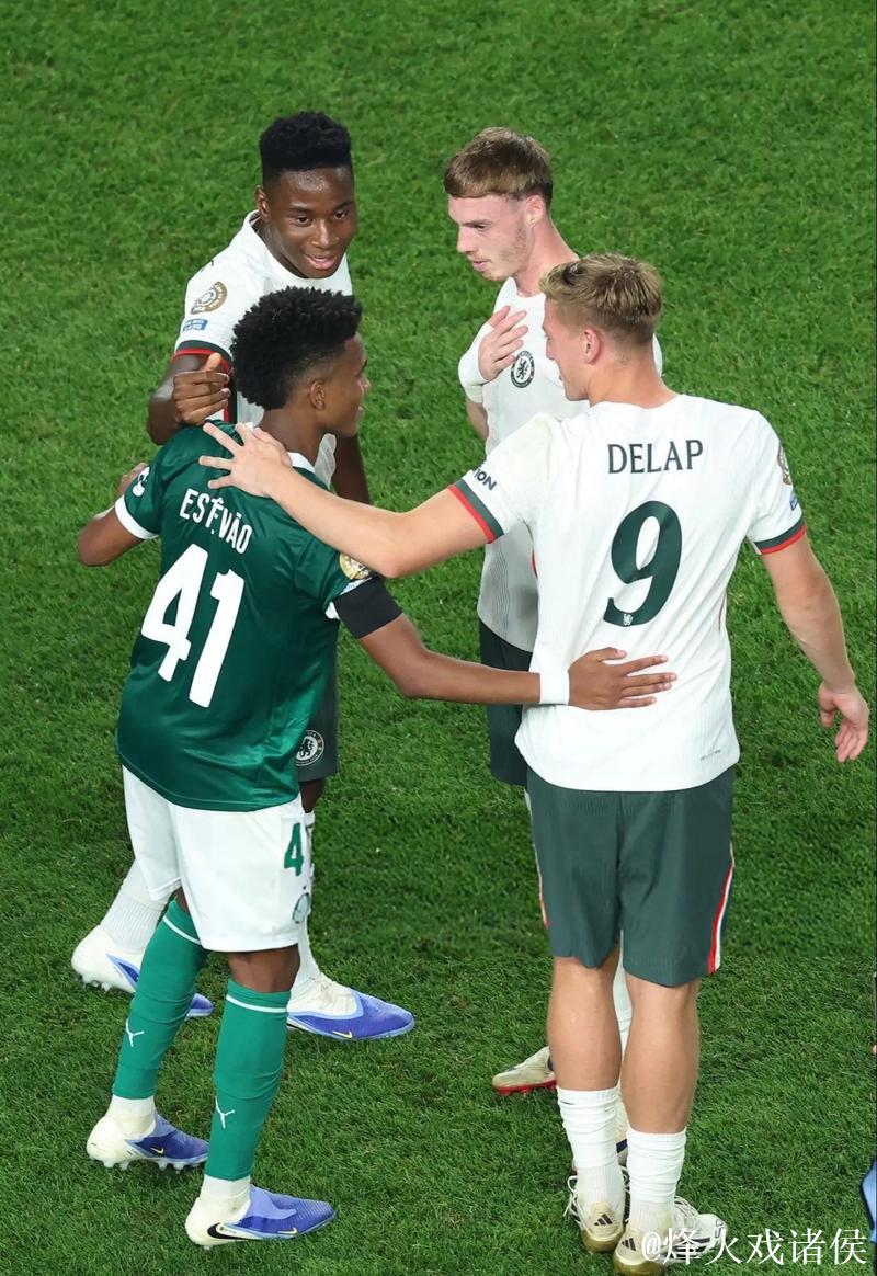 埃斯特旺:对红军进球后很激动;世俱杯交手时就 埃斯特旺:对红军进球后很激动;世俱杯交手时就