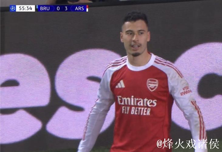 马丁内利连续5场欧冠进球，成99-00赛季亨利以来